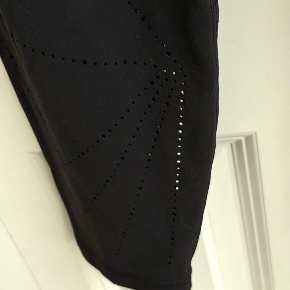 Athleta Elation 7/8 Tight Ultra High Rise Lasercut Women's M Leggings Yoga - Picture 5 of 9